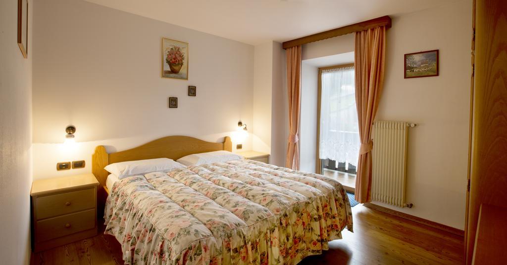 Hotel Al Lago Soraga Extérieur photo