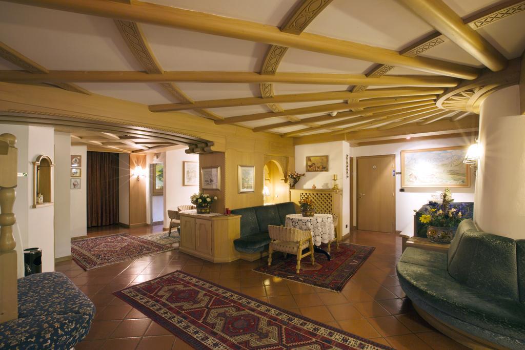 Hotel Al Lago Soraga Extérieur photo