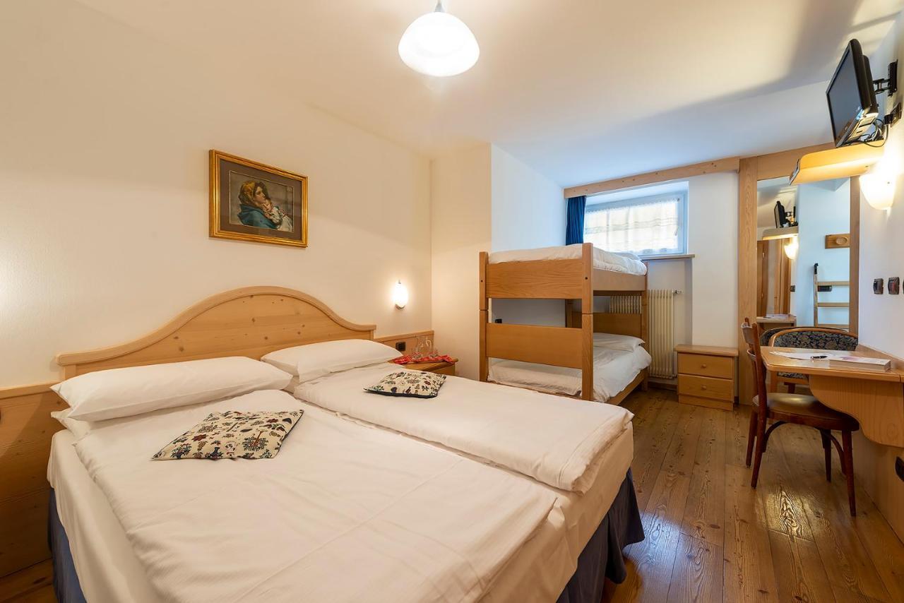 Hotel Al Lago Soraga Extérieur photo